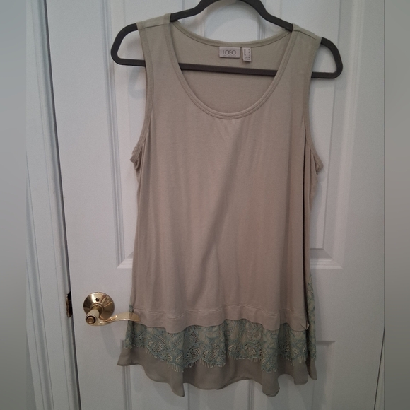 LOGO by Lori Goldstein Tops - LOGO by Lori Goldstein Green and Light Blue Tank Top With Lace